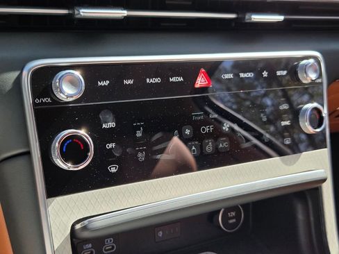 New 2026 Genesis GV80 2.5T Advanced AWD/4WD image 19