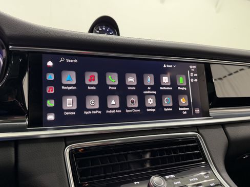 Certified 2023 Porsche Panamera 4 image 39