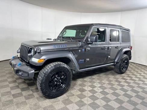 Used 2023 Jeep Wrangler Unlimited w/ Cold Weather Group AWD/4WD image 7