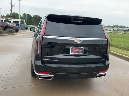 Used 2021 Cadillac Escalade ESV Premium Luxury w/ Driver Assist Tech Package AWD/4WD image 6