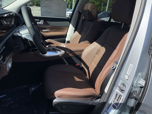 New 2026 Mercedes-Benz GLE 450 4MATIC image 17
