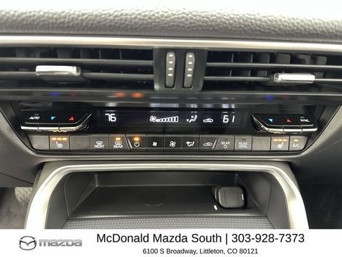 Certified 2025 MAZDA CX-70 Plug-In Hybrid w/ Premium Pkg AWD/4WD image 19