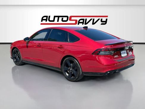 Used 2024 Honda Accord Sport image 5