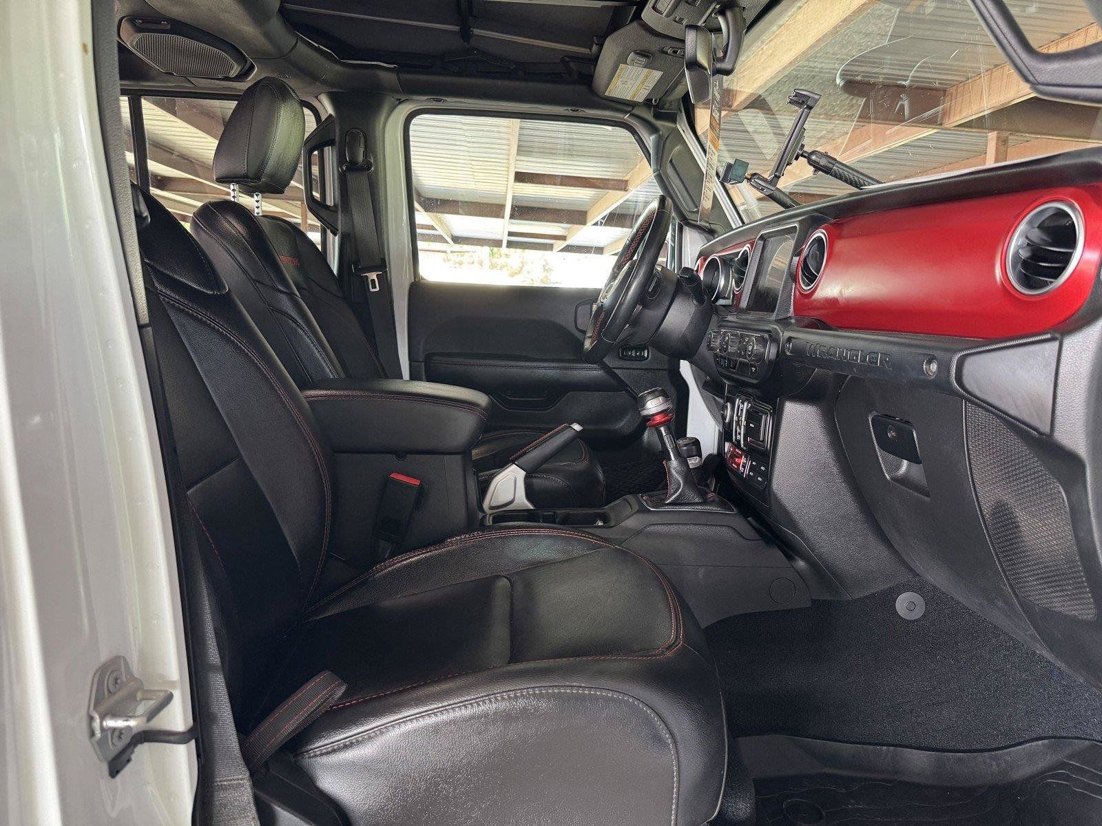 Used 2021 Jeep Wrangler Unlimited Rubicon AWD/4WD image 42