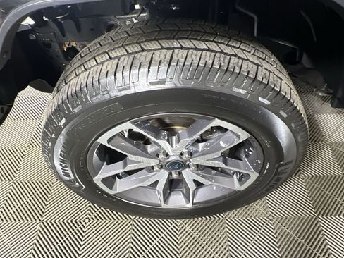 Used 2024 Jeep Wrangler Unlimited w/ Convenience Group image 32