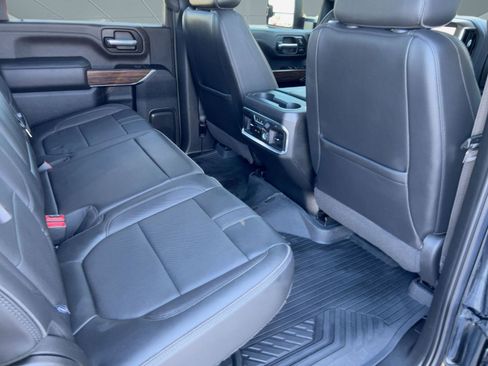 Used 2023 Chevrolet Silverado 3500 High Country image 30