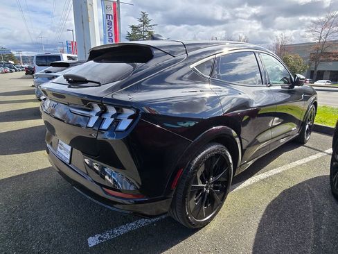 Used 2025 Ford Mustang Mach-E GT image 2