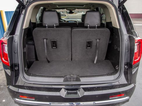 Used 2022 GMC Acadia Denali w/ GMC Pro Grade Package image 34