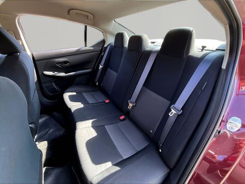 Certified 2024 Nissan Sentra SV FWD image 22