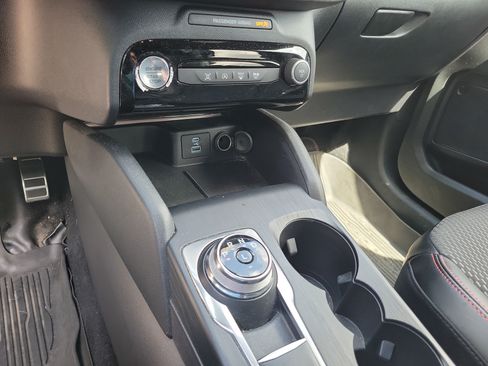 Used 2023 Ford Escape ST-Line w/ Tech Pack #1 AWD/4WD image 12