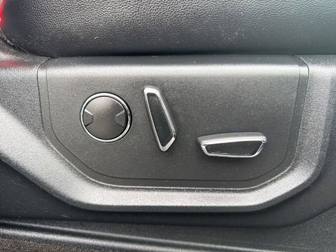 Used 2018 Ford F150 Lariat image 30