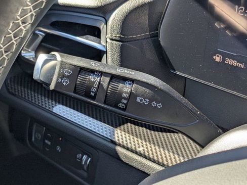 New 2026 Chevrolet Traverse High Country image 26