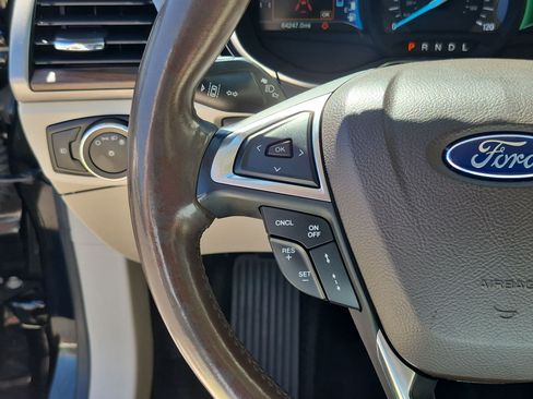 Used 2017 Ford Fusion Energi Titanium FWD image 20