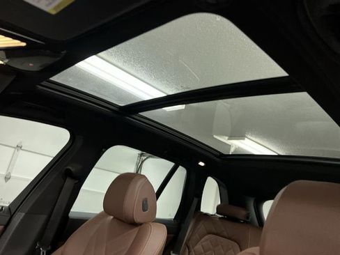 Used 2025 BMW X5 xDrive40i w/ Premium Package AWD/4WD image 19