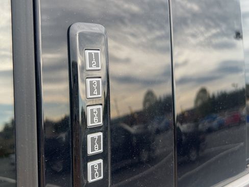 Used 2024 Ford F250 Limited w/ FX4 Off-Road Package AWD/4WD image 10