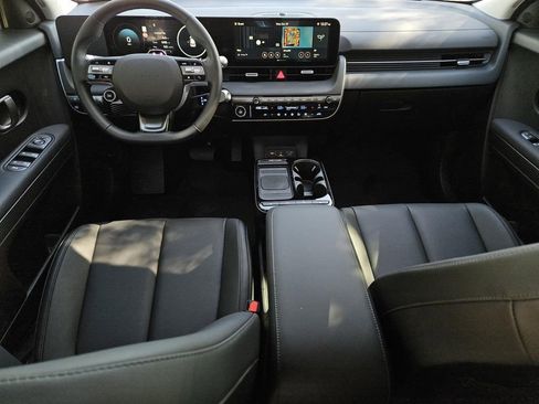 New 2026 Hyundai Ioniq 5 SEL image 17