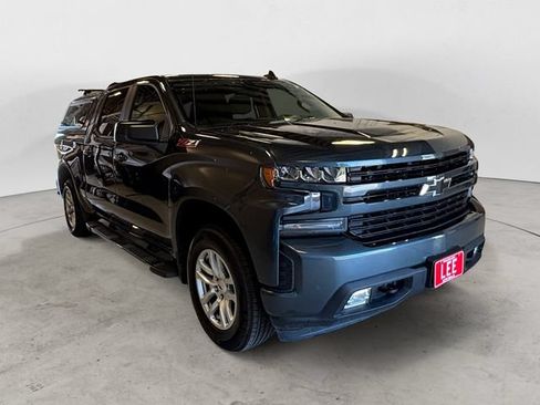 Used 2021 Chevrolet Silverado 1500 RST w/ Z71 Off-Road Package AWD/4WD image 8