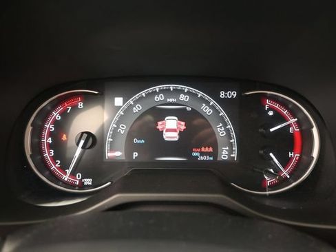 Used 2025 Toyota RAV4 LE AWD/4WD image 9