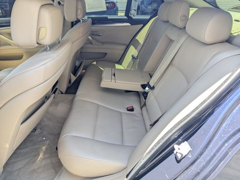 Used 2012 BMW 528i Sedan RWD image 8