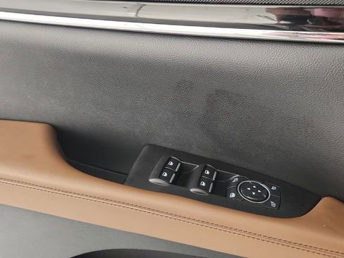 Used 2023 Lincoln Nautilus Reserve image 18