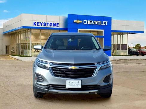 Used 2024 Chevrolet Equinox LT FWD image 8