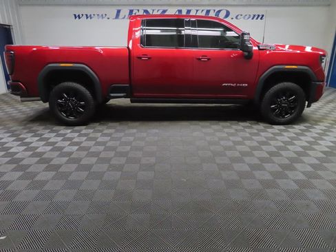 Used 2025 GMC Sierra 3500 AT4 w/ AT4 Premium Plus Package AWD/4WD image 2