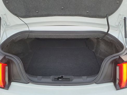 Used 2022 Ford Mustang GT Premium w/ Equipment Group 401A image 19