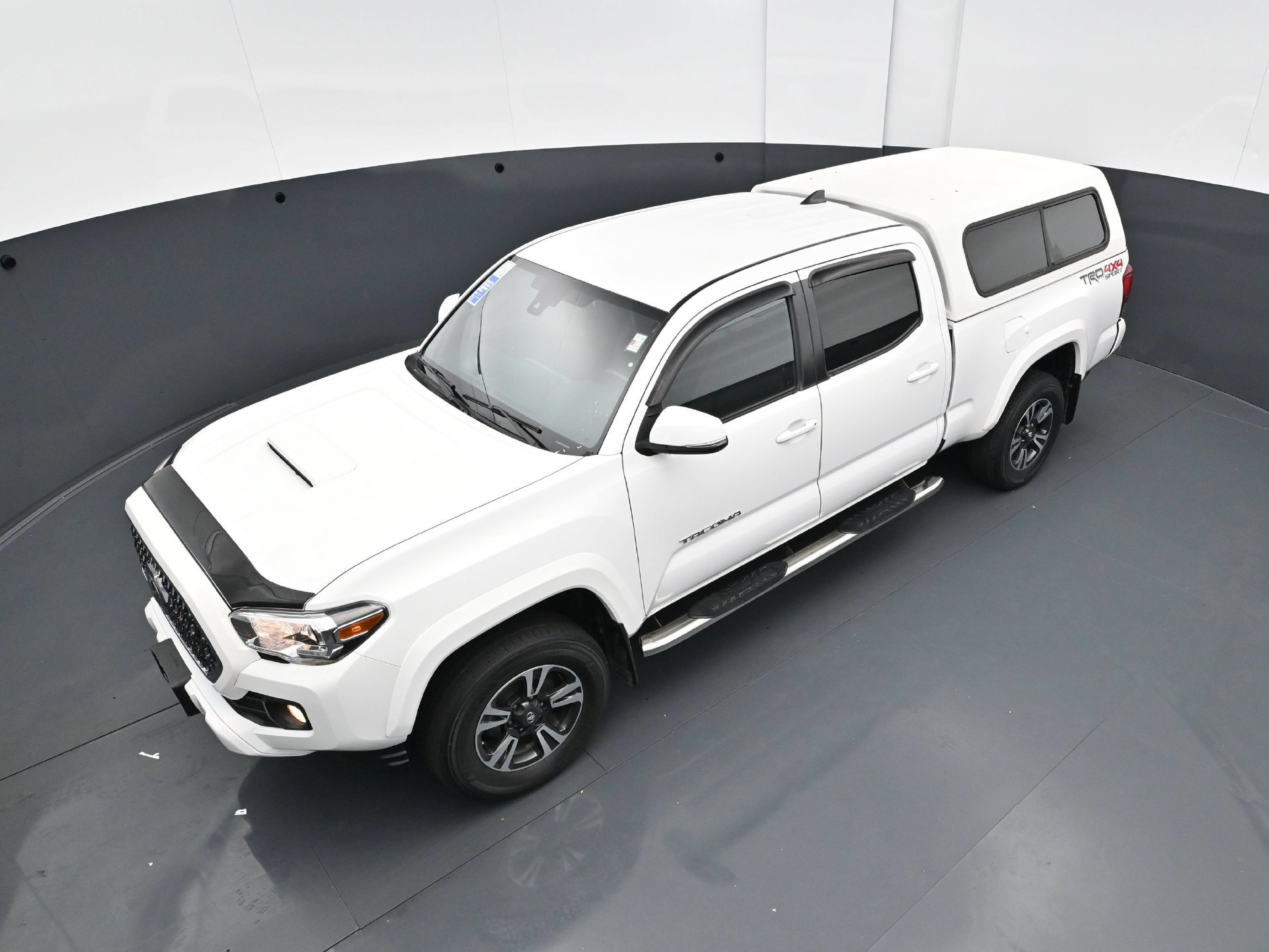 Used 2019 Toyota Tacoma TRD Sport AWD/4WD image 38