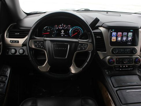 Used 2017 GMC Yukon Denali w/ Open Road Package image 10