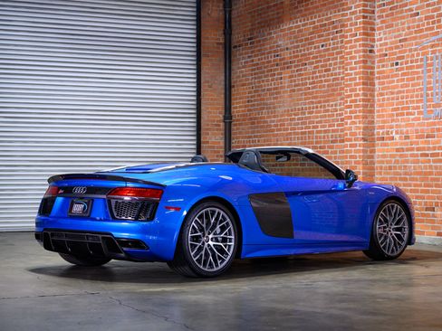 Used 2018 Audi R8 V10 plus image 9