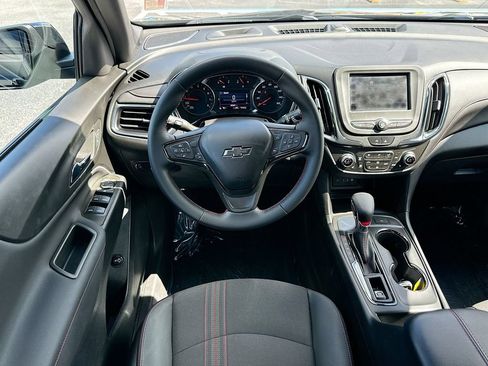 Used 2023 Chevrolet Equinox RS FWD image 21