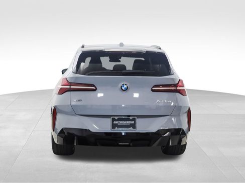 Used 2025 BMW X3 xDrive30i w/ Premium Package image 4