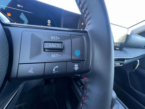 New 2026 Nissan Kicks SR w/ Cold Weather Package image 11