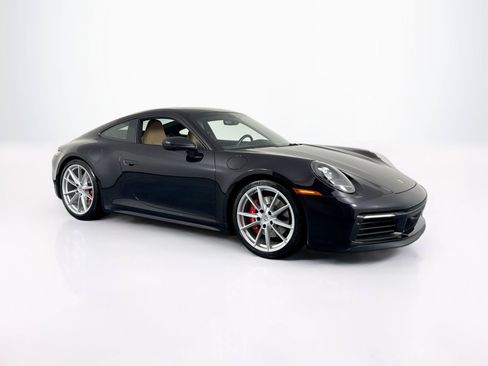 Used 2020 Porsche 911 Carrera S RWD image 3