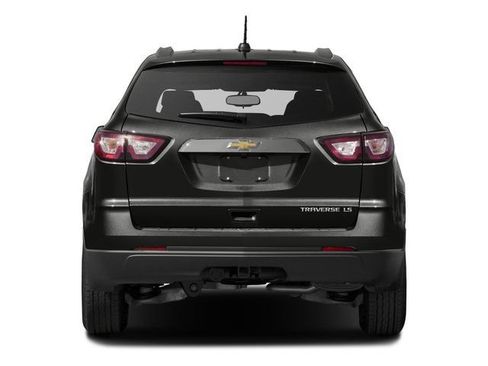 Used 2017 Chevrolet Traverse LS w/ LPO, 'HIT The Road' Package FWD image 8