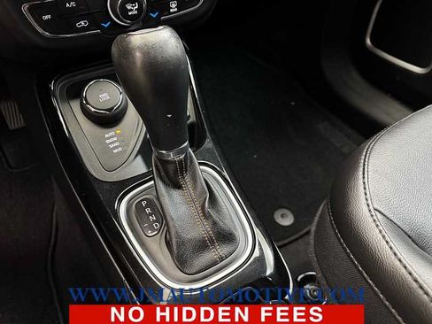 Used 2018 Jeep Compass Limited AWD/4WD image 33