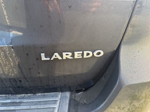 Used 2015 Jeep Grand Cherokee Laredo w/ Quick Order Package 23E image 14