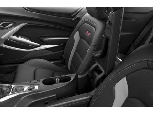 Used 2018 Chevrolet Camaro SS RWD image 18