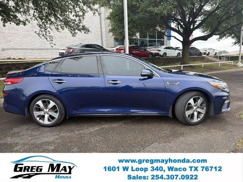 Used 2020 Kia Optima S image 2