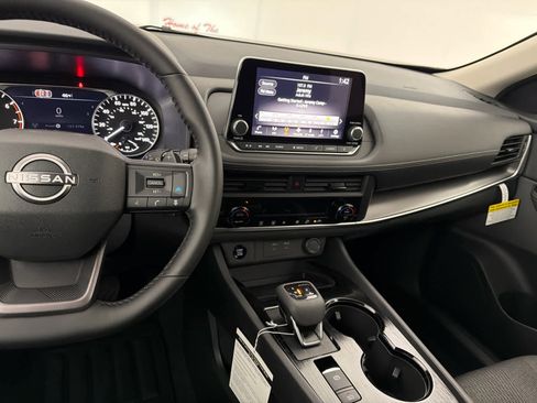 New 2026 Nissan Rogue SV image 19