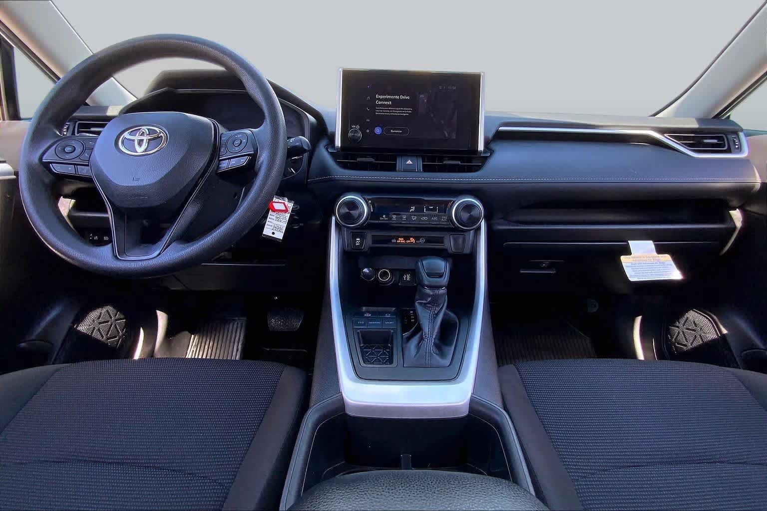 Used 2023 Toyota RAV4 LE FWD image 15