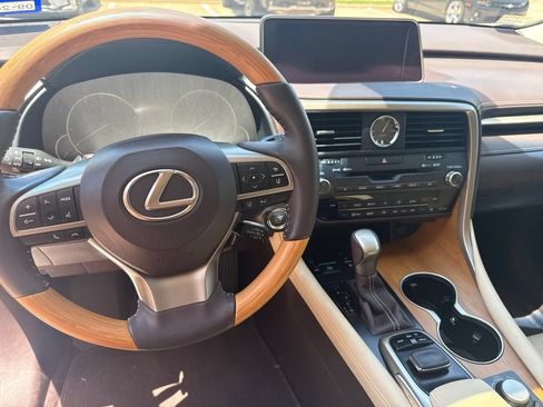 Used 2017 Lexus RX 350 FWD w/ Premium Package image 14