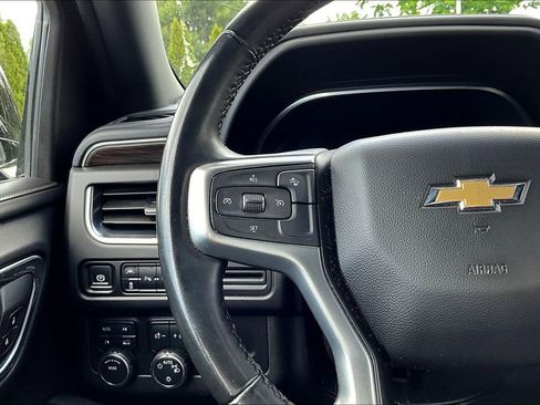Used 2024 Chevrolet Suburban LT AWD/4WD image 11