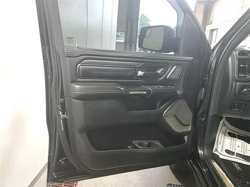 Used 2021 RAM 1500 Limited w/ Night Edition AWD/4WD image 17