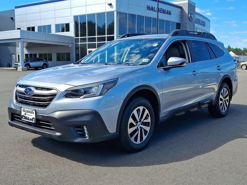 Certified 2022 Subaru Outback Premium AWD/4WD image 3
