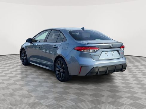 Used 2023 Toyota Corolla SE FWD image 5