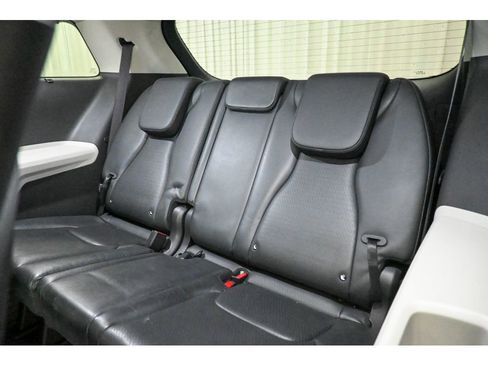 Used 2022 Kia Carnival SX Prestige image 26