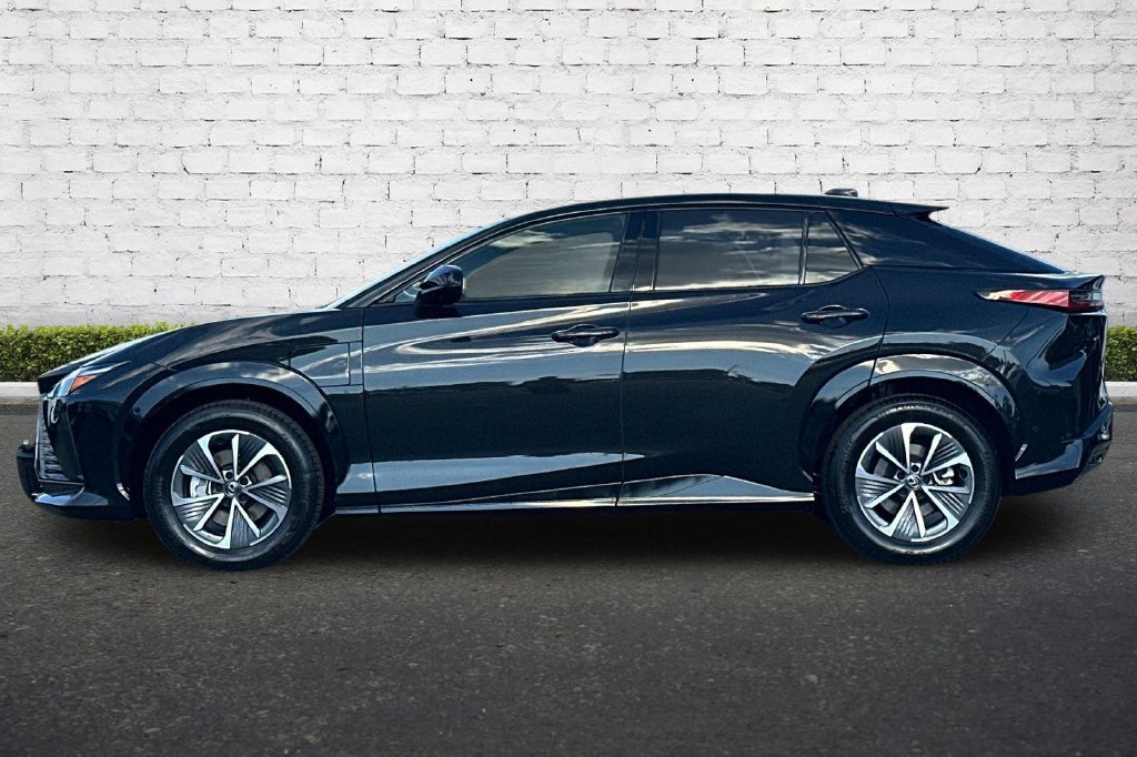 Used 2023 Lexus RZ 450e Premium w/ Technology Package AWD/4WD image 7