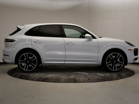 Certified 2023 Porsche Cayenne S image 8