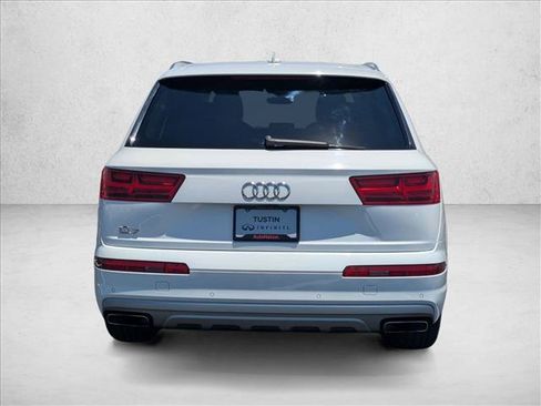 Used 2019 Audi Q7 2.0T Premium Plus w/ Premium Plus Package AWD/4WD image 7